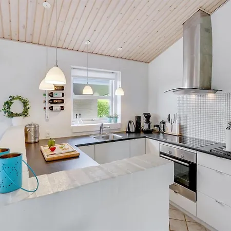 Evangelia - 1-2km From The Sea By Interhome * Bogø By